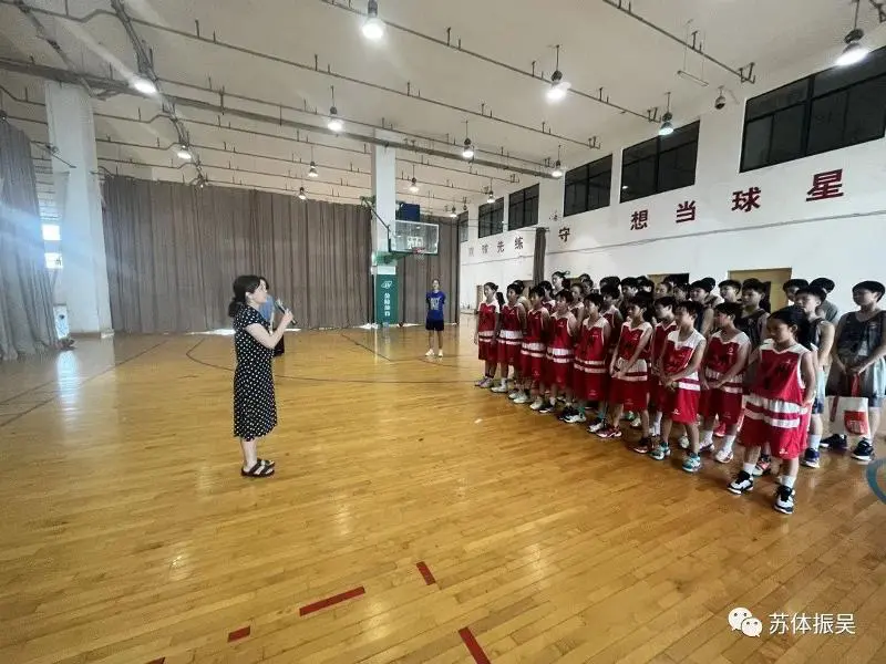 如何通过数据分析优化篮板训练效果?_2